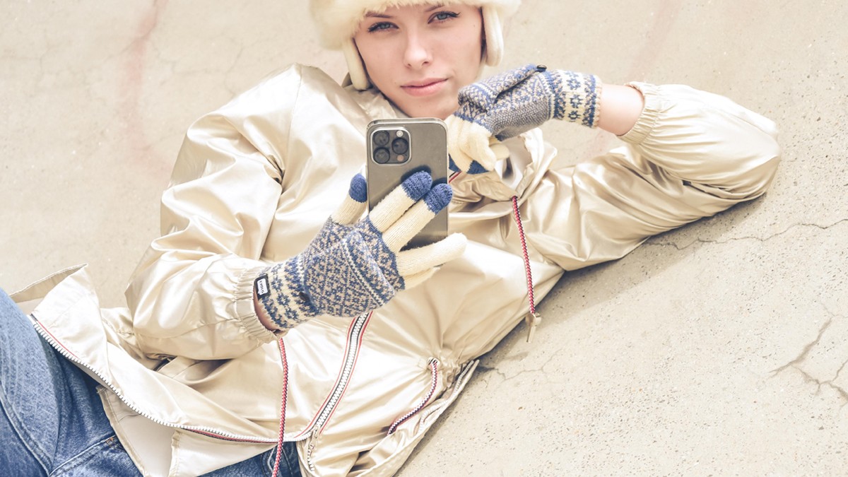 smartphone gloves